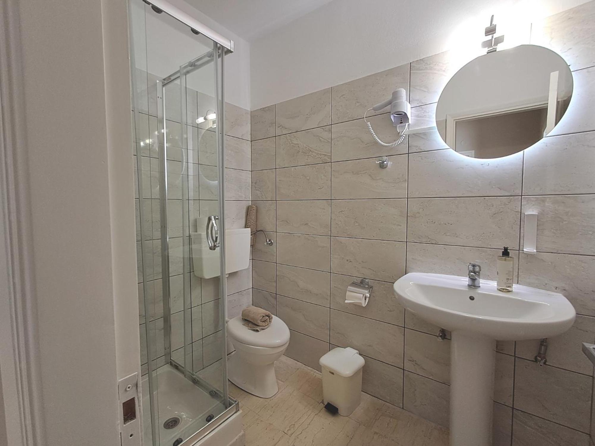 Sigma Hotel Paralia Vrachou Bagian luar foto