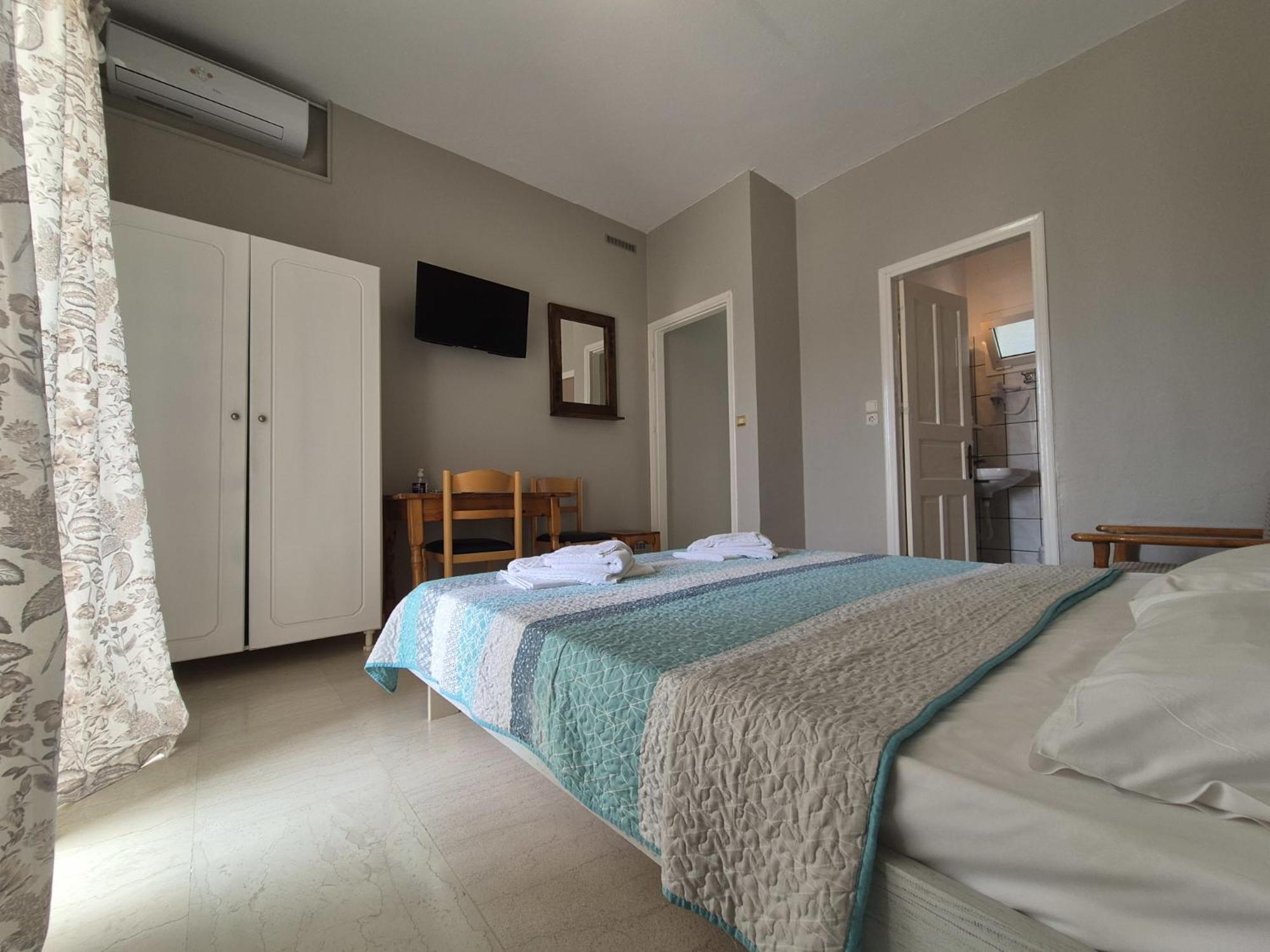Sigma Hotel Paralia Vrachou Bagian luar foto