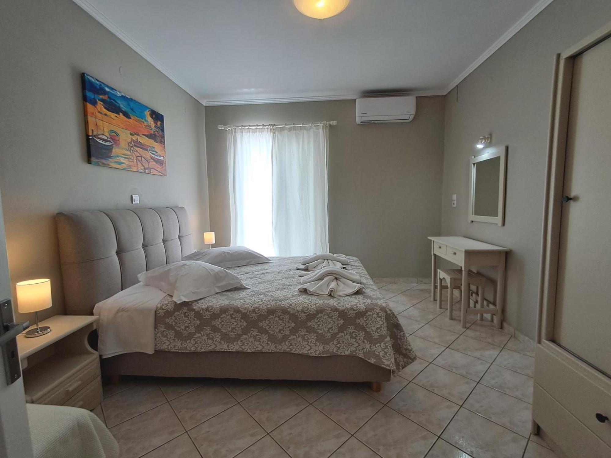 Sigma Hotel Paralia Vrachou Bagian luar foto